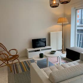 Apartment for rent for €1,250 per month in Brussels, Rue de la Reinette