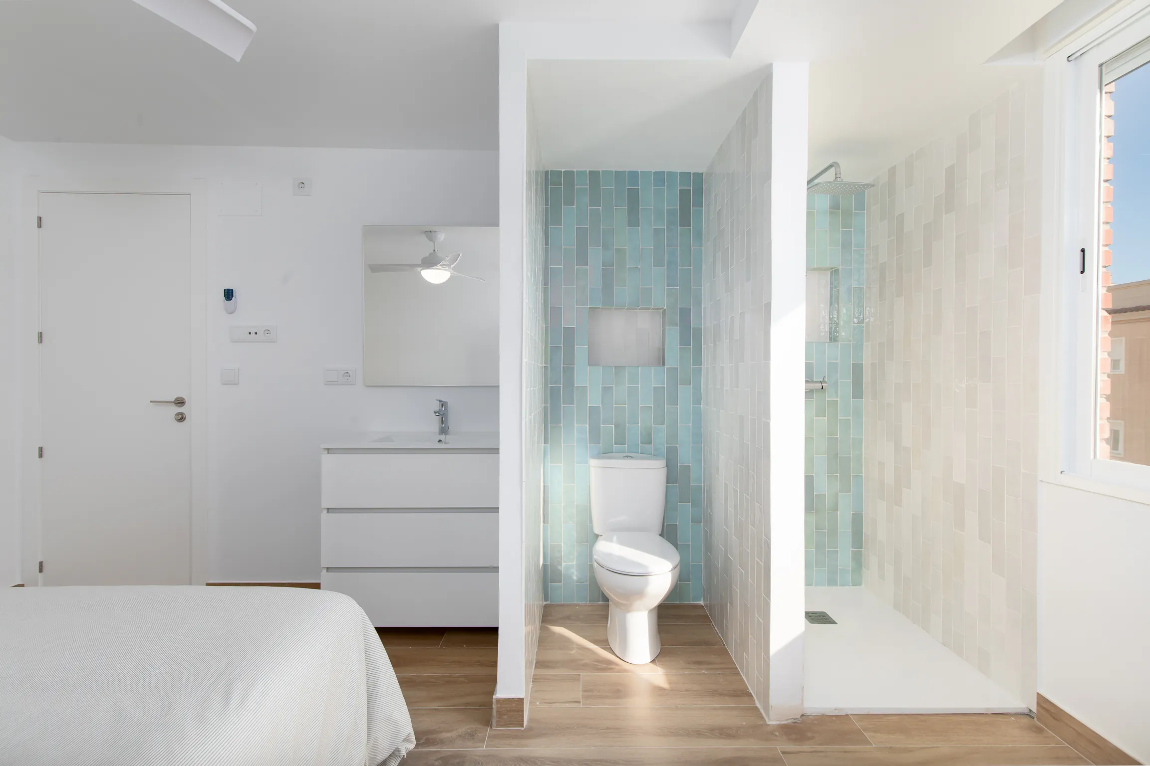 Private room in Carrer de Eugenia Viñes, Valencia (1225178) ROOM 3