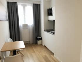 Monolocale in affitto a 800 € al mese a Brussels, Quai au Foin