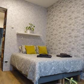 Studio for rent for €1,500 per month in Anderlecht, Rue Brogniez