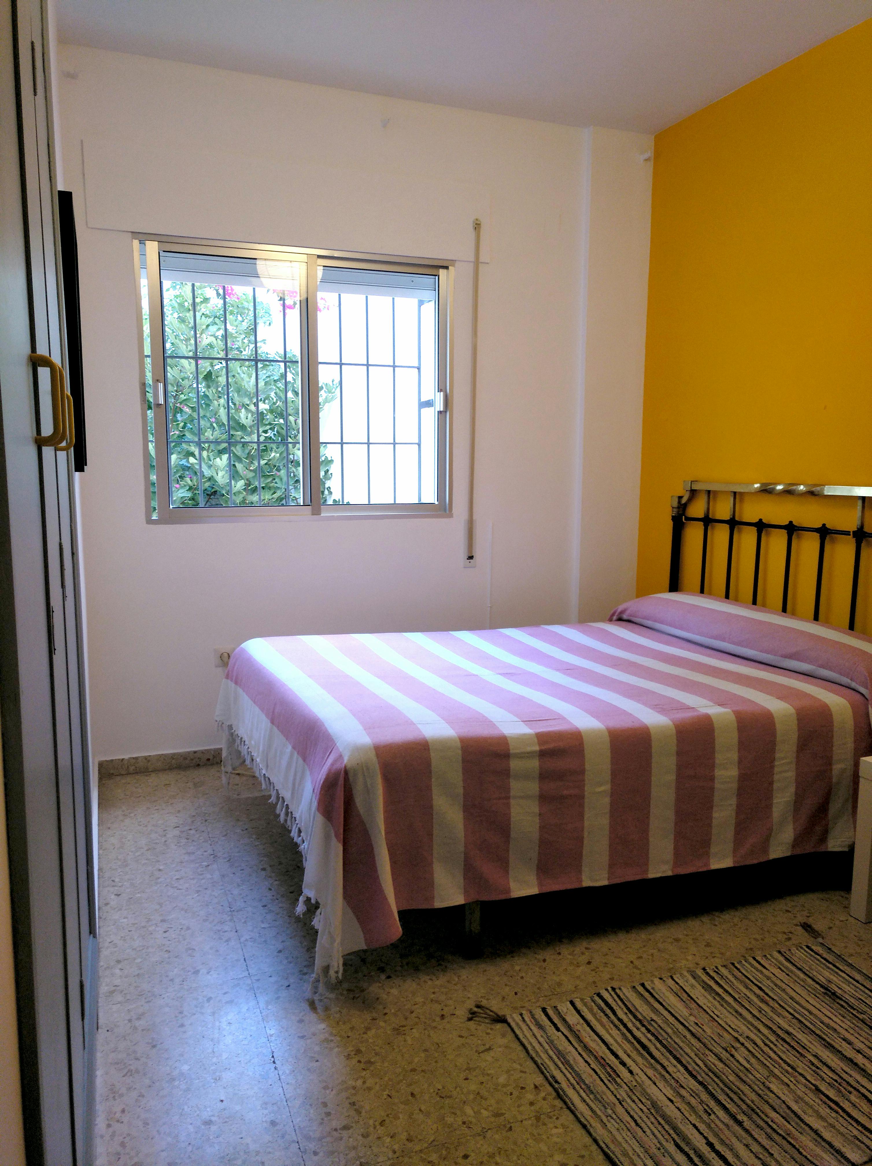 Privat rum att hyra för 590 € i månaden i Sevilla, Calle Padre Manjón