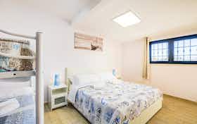 Apartment for rent for €4,800 per month in Rome, Via Maso Finiguerra