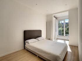 Mieszkanie do wynajęcia za 1390 € miesięcznie w mieście Uccle, Chaussée d'Alsemberg