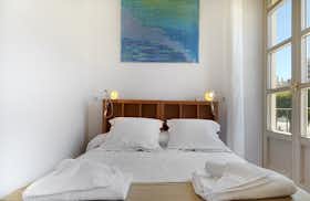 单间公寓 正在以 €2,000 的月租出租，其位于 Málaga, Paseo de Reding