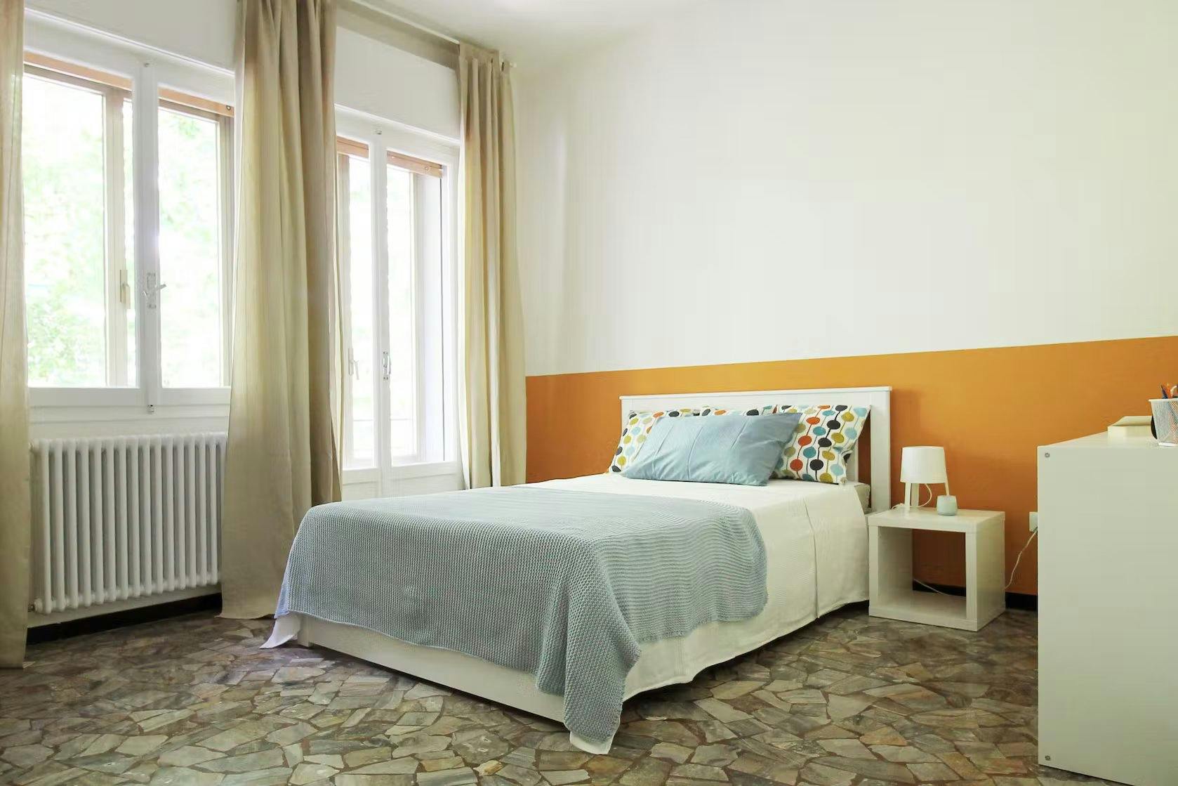 Via Francesca Edera De Giovanni, Bologna