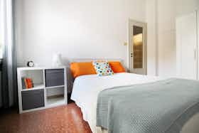 Privé kamer te huur voor € 770 per maand in Bologna, Viale del Risorgimento