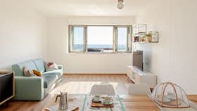 公寓 正在以 €1,653 的月租出租，其位于 Livorno, Viale Italia