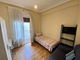 Private room for rent for €630 per month in Madrid, Avenida de Filipinas