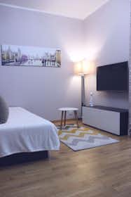Appartement te huur voor PLN 6.379 per maand in Warsaw, ulica Wiśniowy Sad