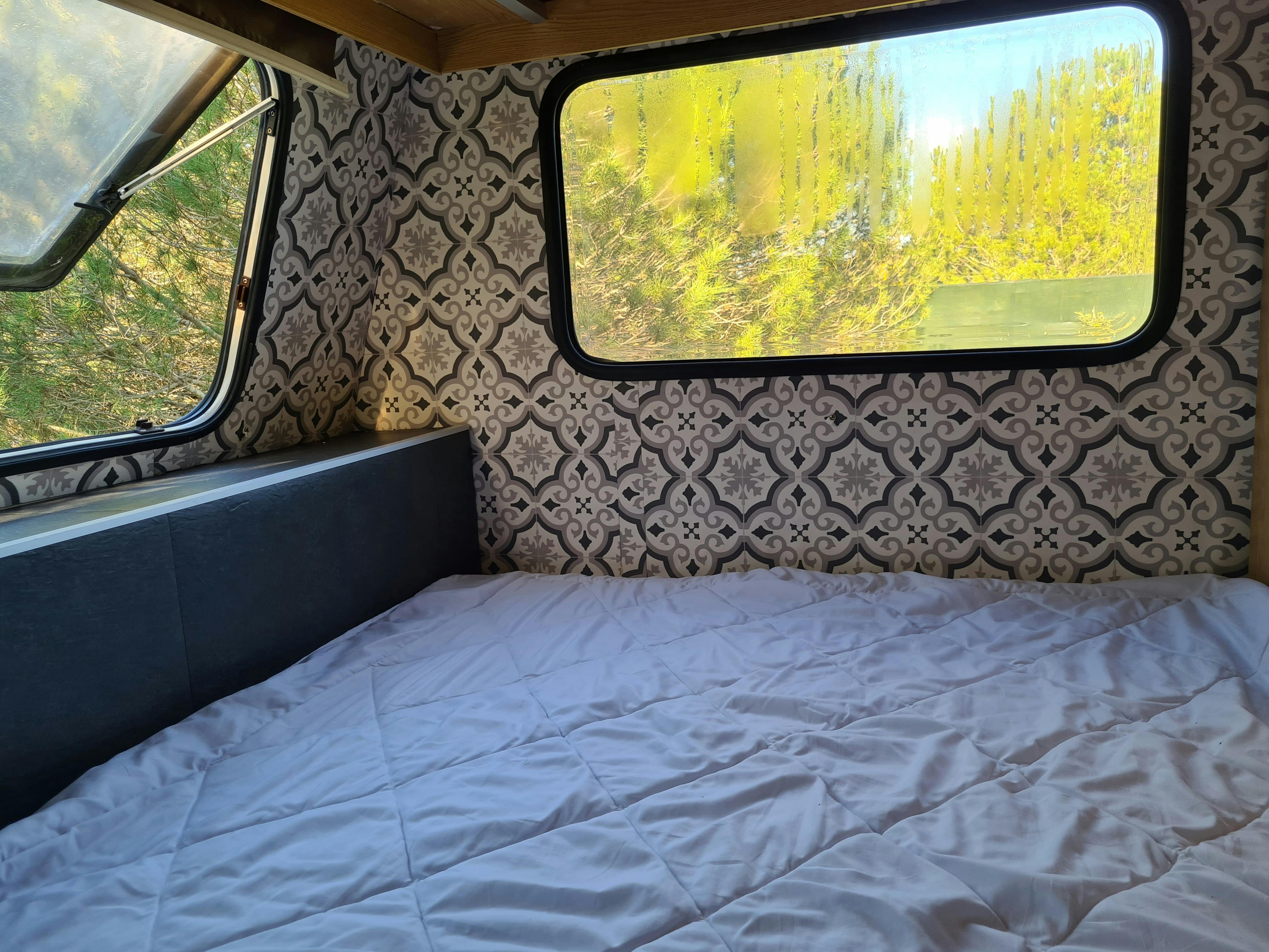 preview gallery tile