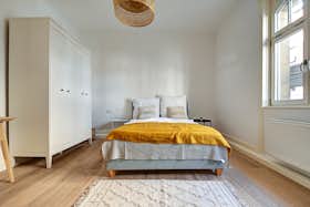 Wohnung zu mieten für 1.890 € pro Monat in Stuttgart, Hahnstraße