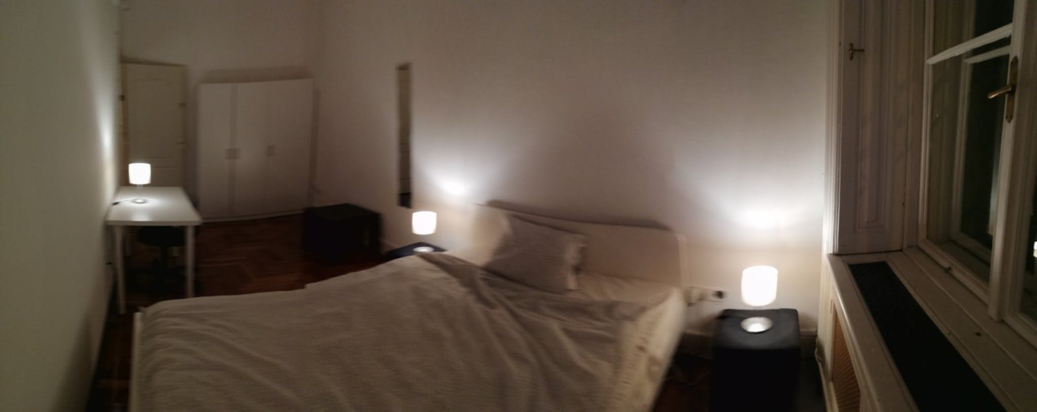 Pál utca, Budapest preview