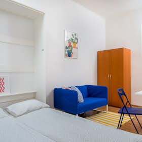 Studio for rent for 21.900 CZK per month in Prague, Čestmírova