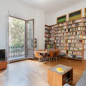 Apartment for rent for €2,500 per month in Barcelona, Passatge Mercantil