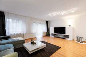 Lägenhet att hyra för 2 490 € i månaden i Hürth, Helene-Weber-Weg
