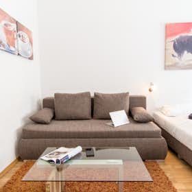 Apartment for rent for €1,450 per month in Vienna, Enenkelstraße
