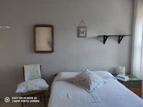 Отдельная комната сдается в аренду за 600 € в месяц в Torremolinos, Calle Costa Rica
