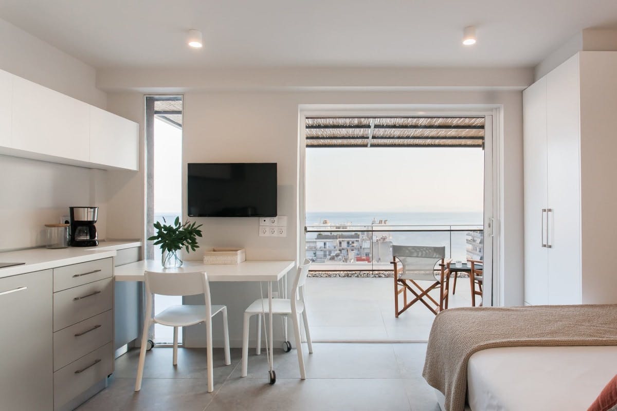 Monolocale in affitto a 2010 € al mese a Palaió Fáliro, Aiolou