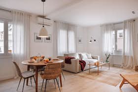 Квартира за оренду для 2 698 EUR на місяць у Barcelona, Carrer de Verdi