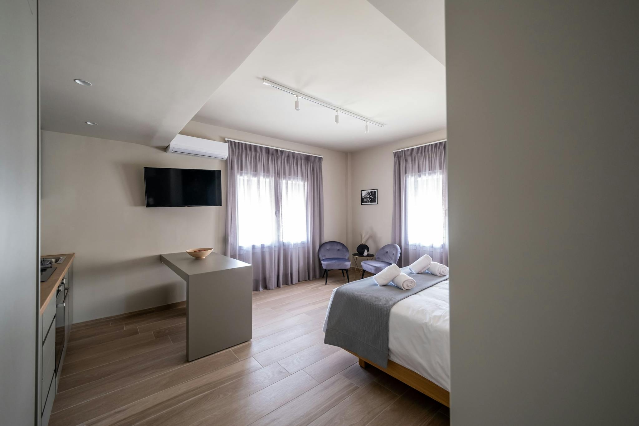 Didotou, Athens preview
