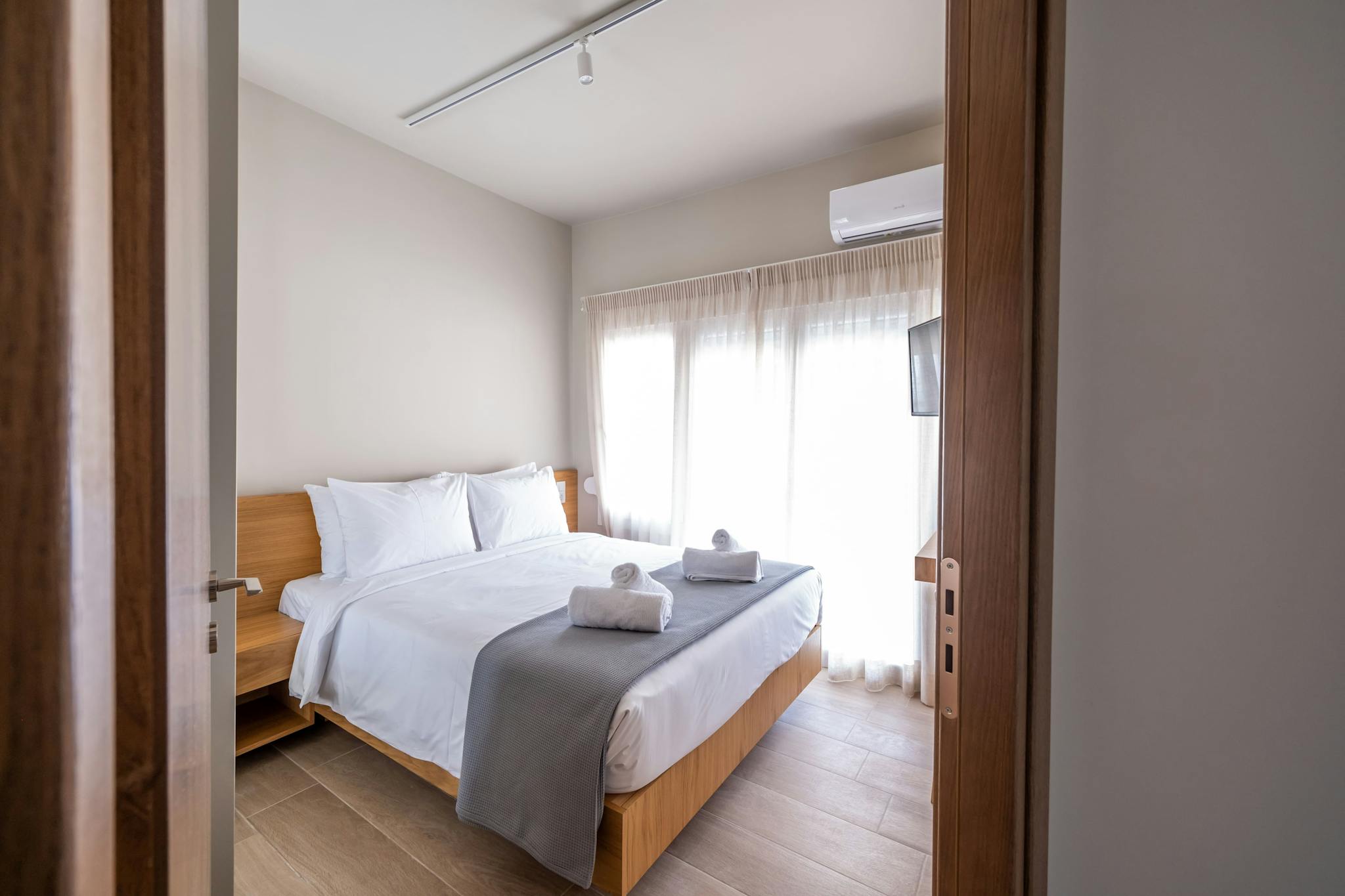 Didotou, Athens preview