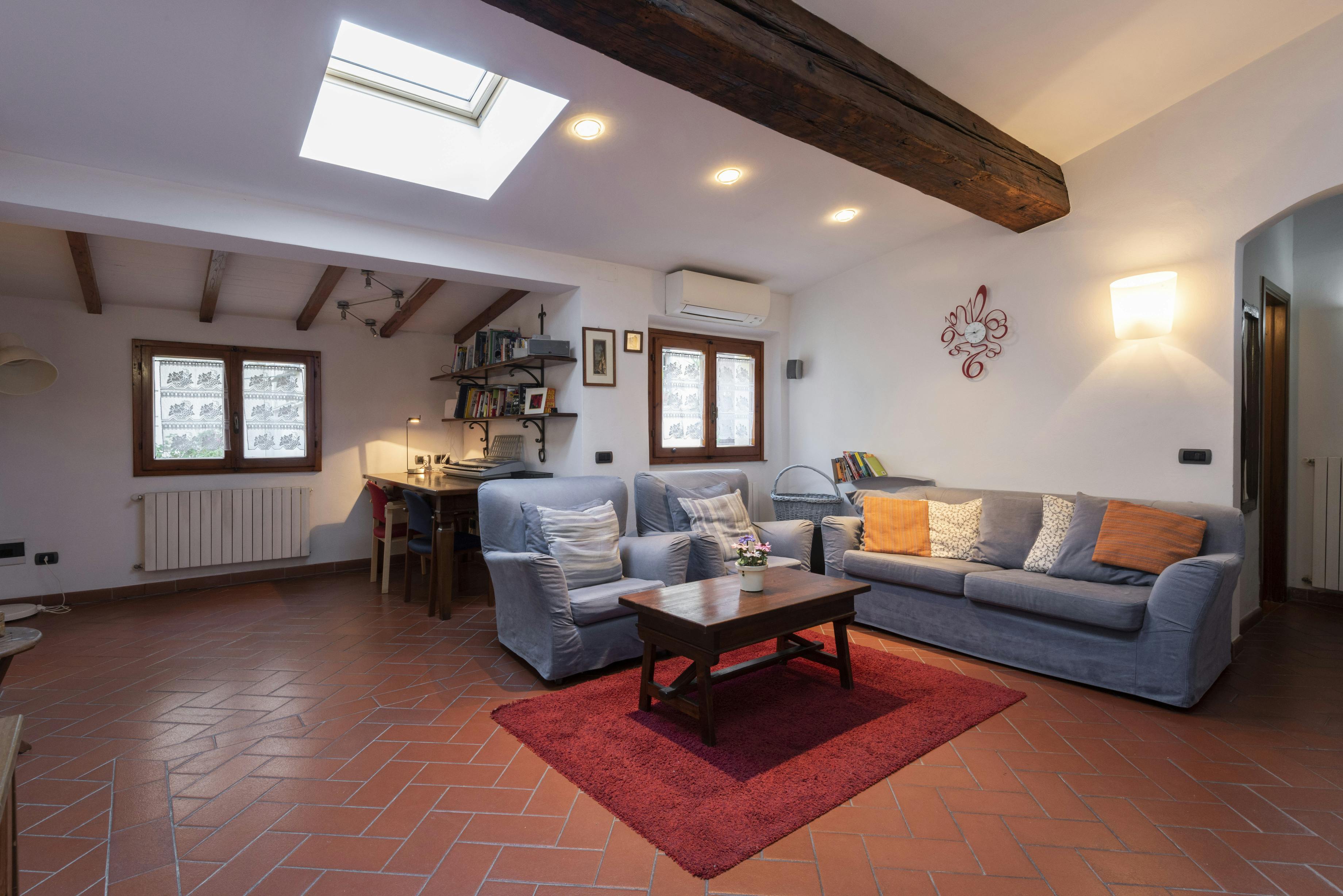 Via Toscanella, Florence preview