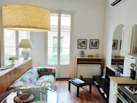 Studio for rent for €1,050 per month in Terrassa, Carrer de la Font Vella