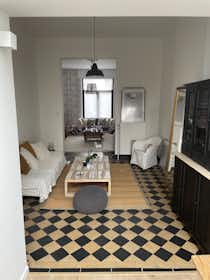 Общая комната сдается в аренду за 349 € в месяц в Pont-à-Celles, Rue Albert 1er