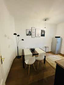 Appartement à louer pour 1 990 €/mois à Munich, Wilhelm-Hertz-Straße