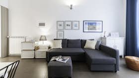 Apartment for rent for €1,756 per month in Milan, Via Mecenate