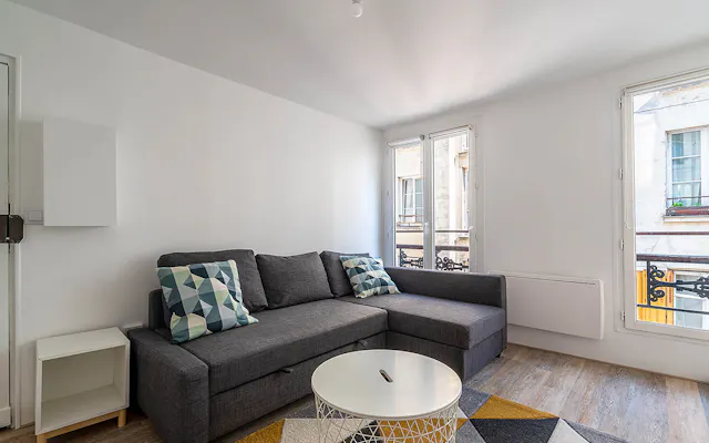 1-Bedroom Apartment in Rue de l'Échiquier, Paris (1239392) room image 1