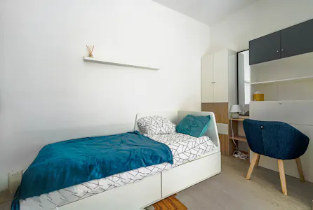 Studio for rent on Rue Jean Maridor, Paris, Paris