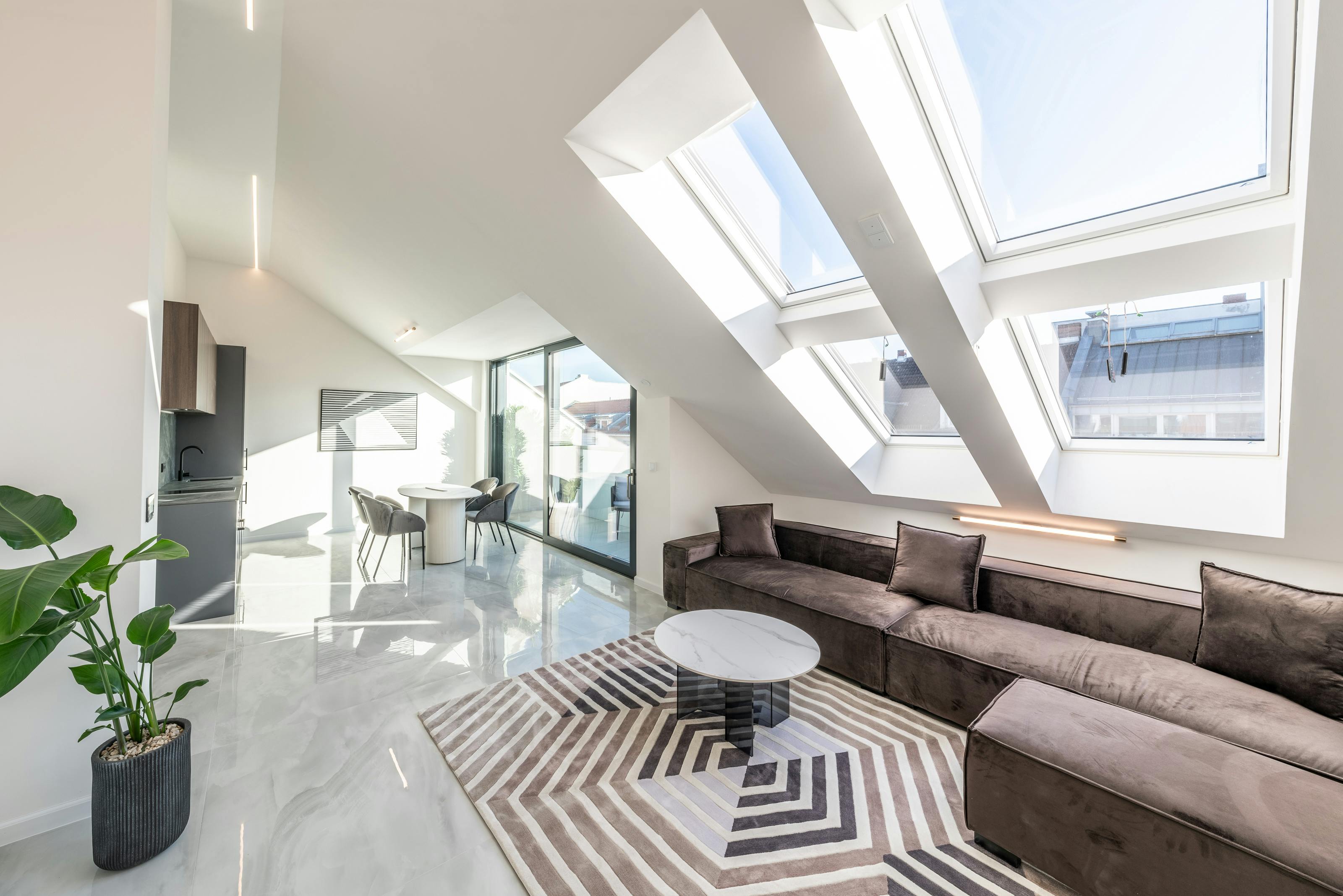 Brunnenstraße, Berlin preview