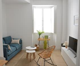 Appartement te huur voor € 1.715 per maand in Jerez de la Frontera, Calle Marqués de Cádiz
