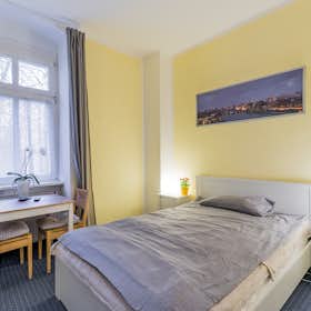 单间公寓 正在以 €1,200 的月租出租，其位于 Berlin, Buchholzer Straße
