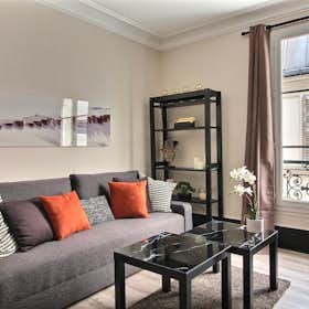 Appartement te huur voor € 1.324 per maand in Paris, Rue des Apennins