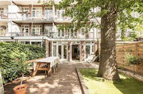 Appartement à louer pour 4 000 €/mois à Amsterdam, Postjeskade