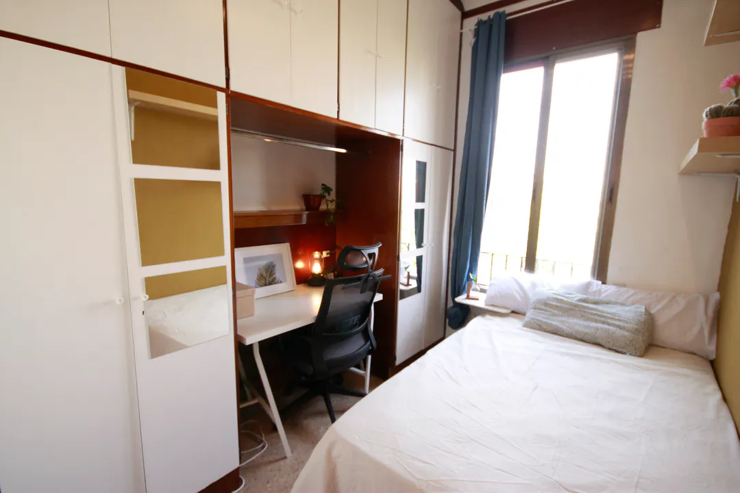 Private room in Avinguda del Paral.lel, Barcelona (1240594) ROOM 2