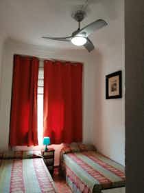Private room for rent for €400 per month in Alcoy, Carrer de Mariola