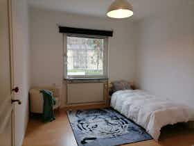 Privé kamer te huur voor € 590 per maand in Jakobsberg, Margaretavägen