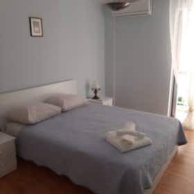 Private room for rent for €1,300 per month in Athens, Timanthous