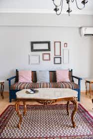 Apartment for rent for €790 per month in Athens, Deligiorgi