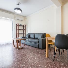 Apartment for rent for €1,000 per month in Athens, Plataion