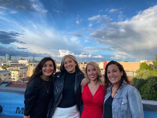 preview gallery tile