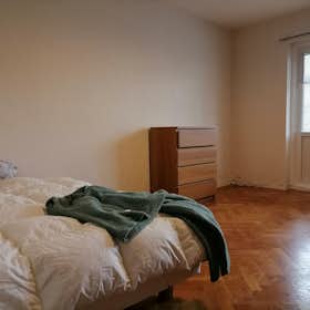 Apartment for rent for SEK 13,837 per month in Jakobsberg, Margaretavägen