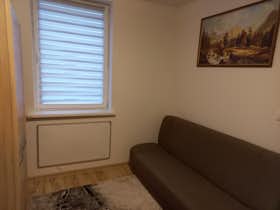 Private room for rent for €1,850 per month in Majdanek, ulica Pawia