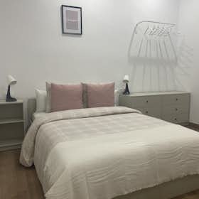 Private room for rent for €945 per month in Barcelona, Carrer de la Cera