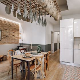 Apartment for rent for €2,878 per month in Barcelona, Carrer de Tamarit