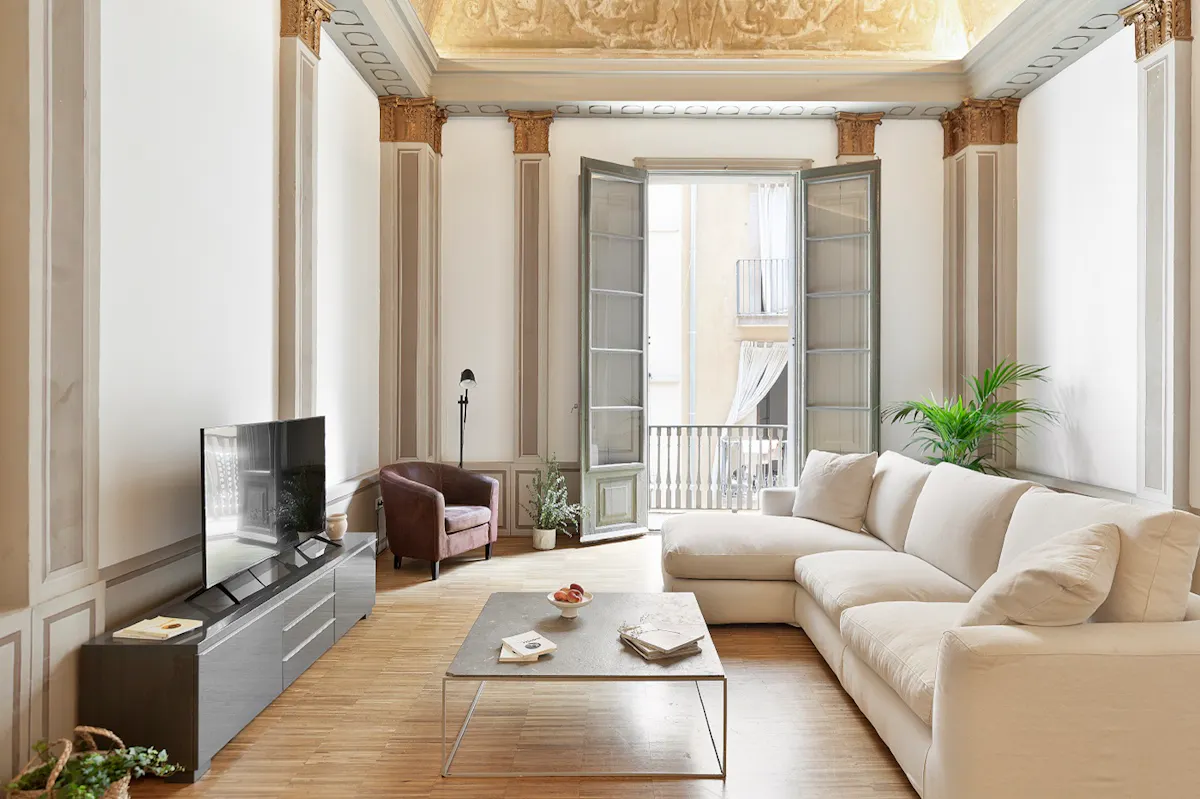 2-Bedroom Apartment in Carrer de Sant Pere Més Alt, Barcelona (1243546) ROOM