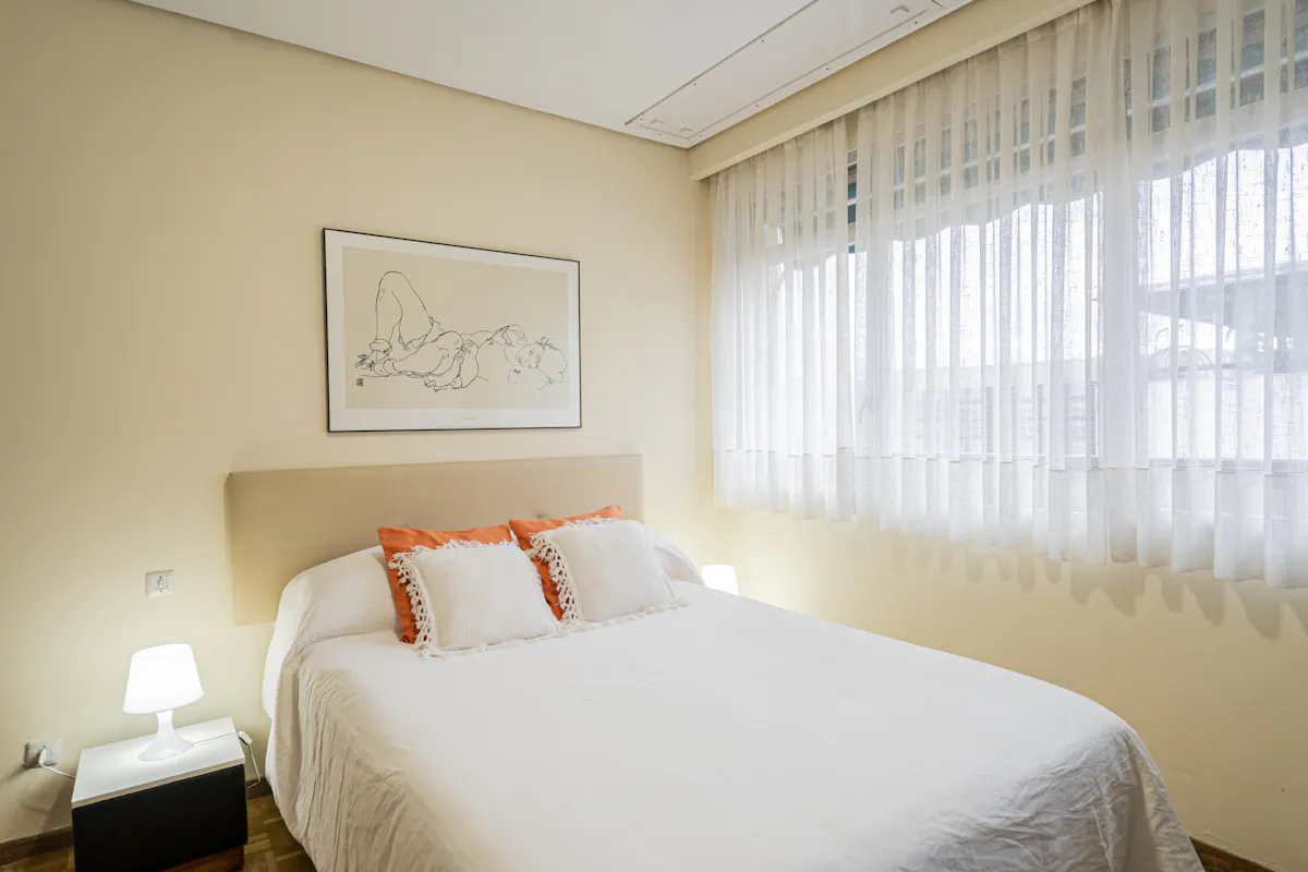 1-Bedroom Apartment in Calle de María de Molina, Madrid (1243762) ROOM